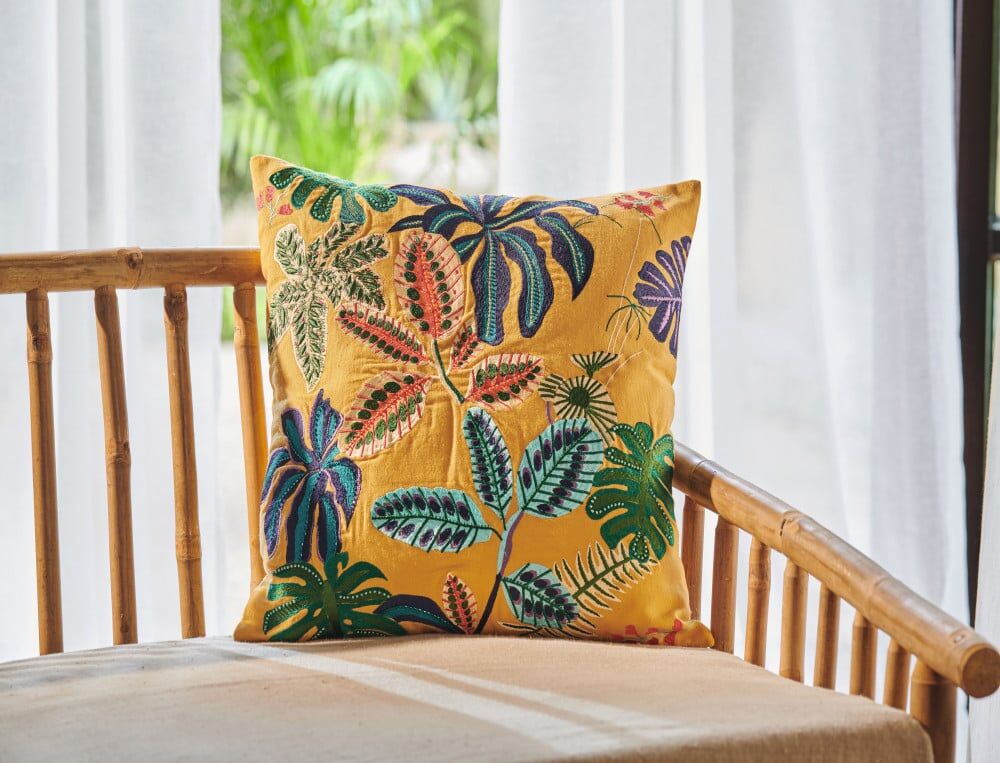Coussin brodé - 45x45 cm - Pause tropicale - Jaune - Linvosges