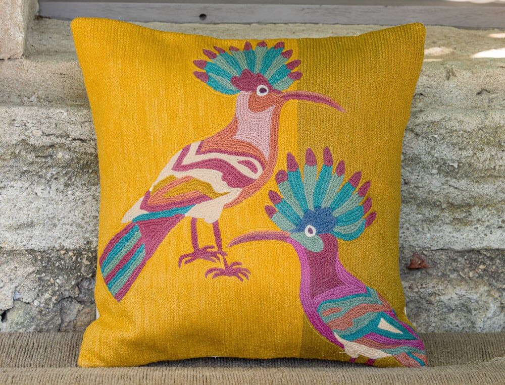 Coussin brodé déhoussable carré - 40x40 cm - Figure de style - Jaune - Linvosges
